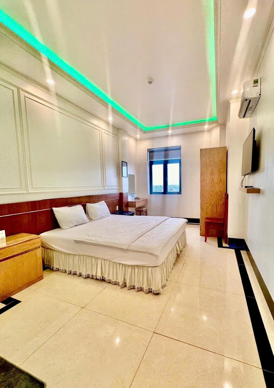 Phung Hoang Vu Hotel Bac Lieu Exterior foto