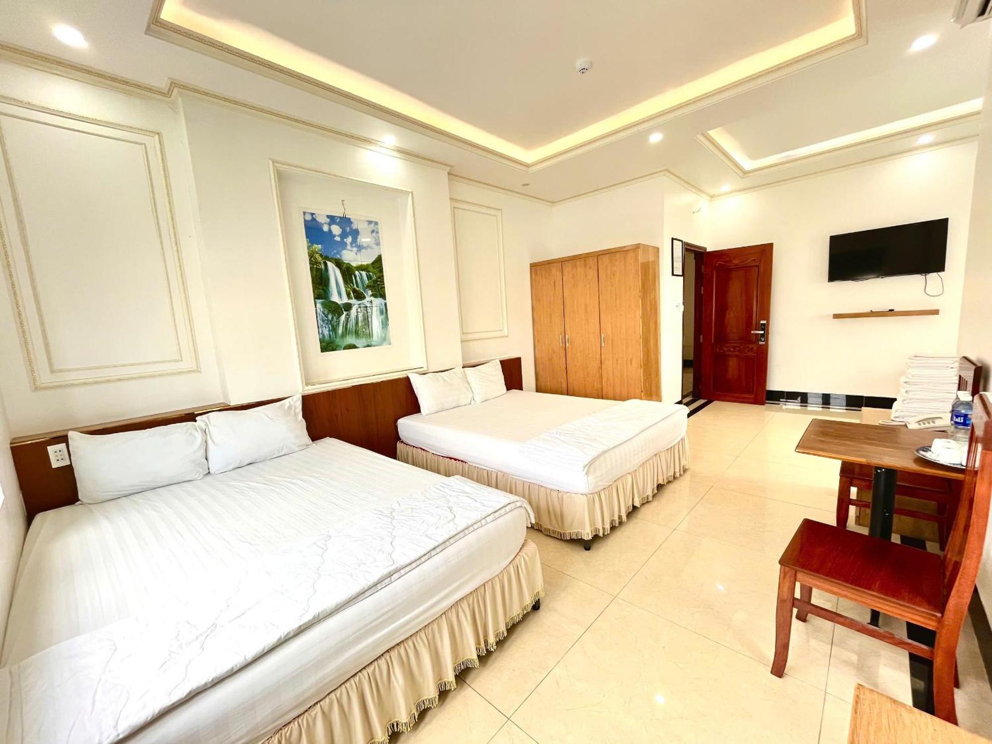 Phung Hoang Vu Hotel Bac Lieu Exterior foto