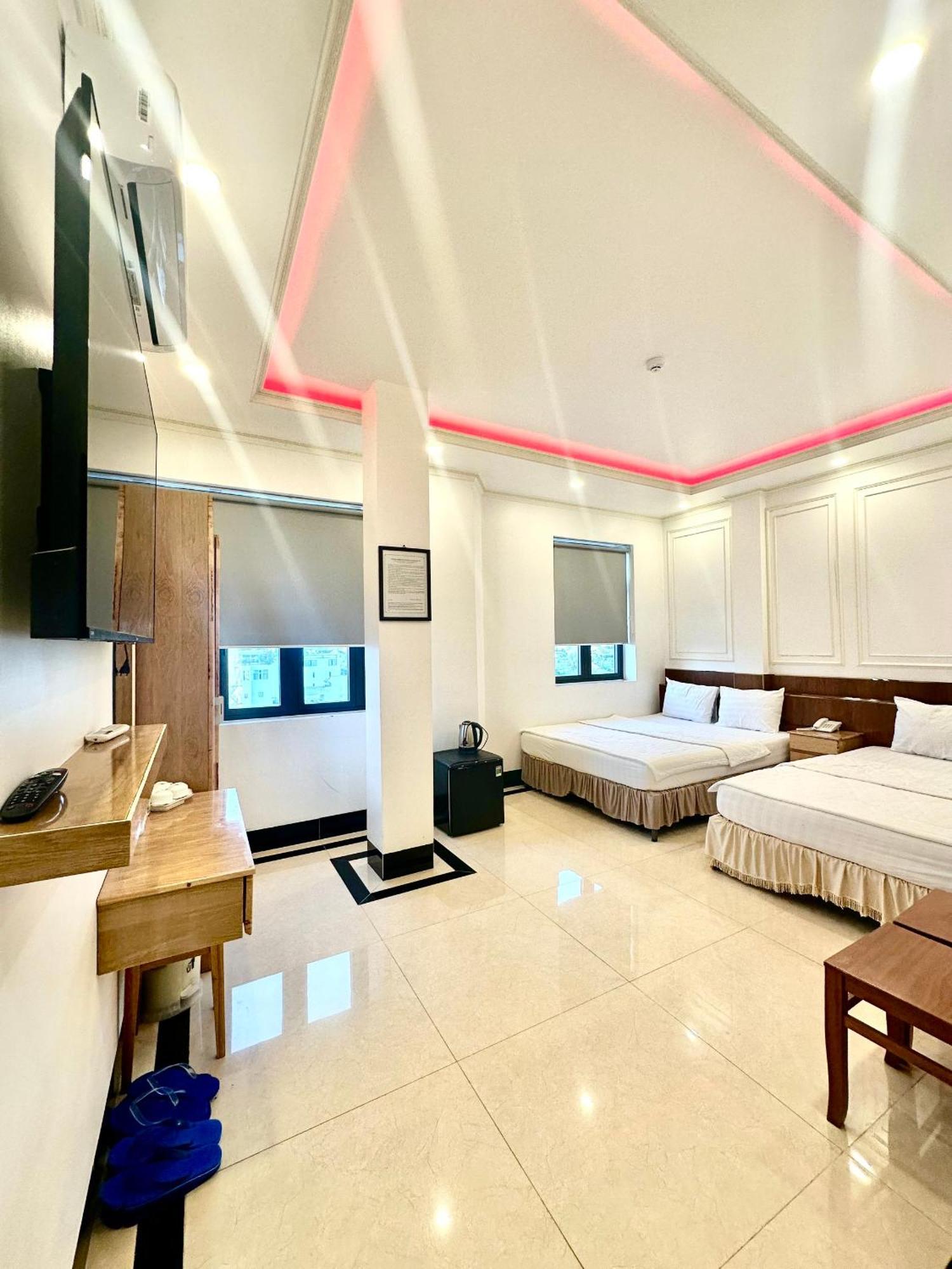 Phung Hoang Vu Hotel Bac Lieu Exterior foto