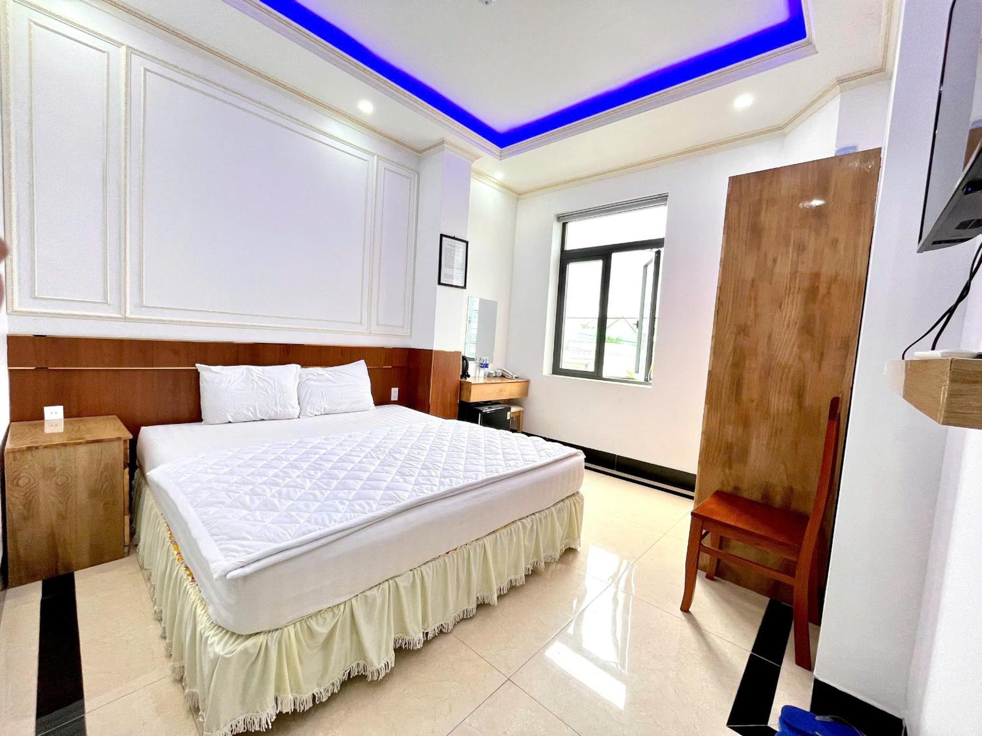 Phung Hoang Vu Hotel Bac Lieu Exterior foto